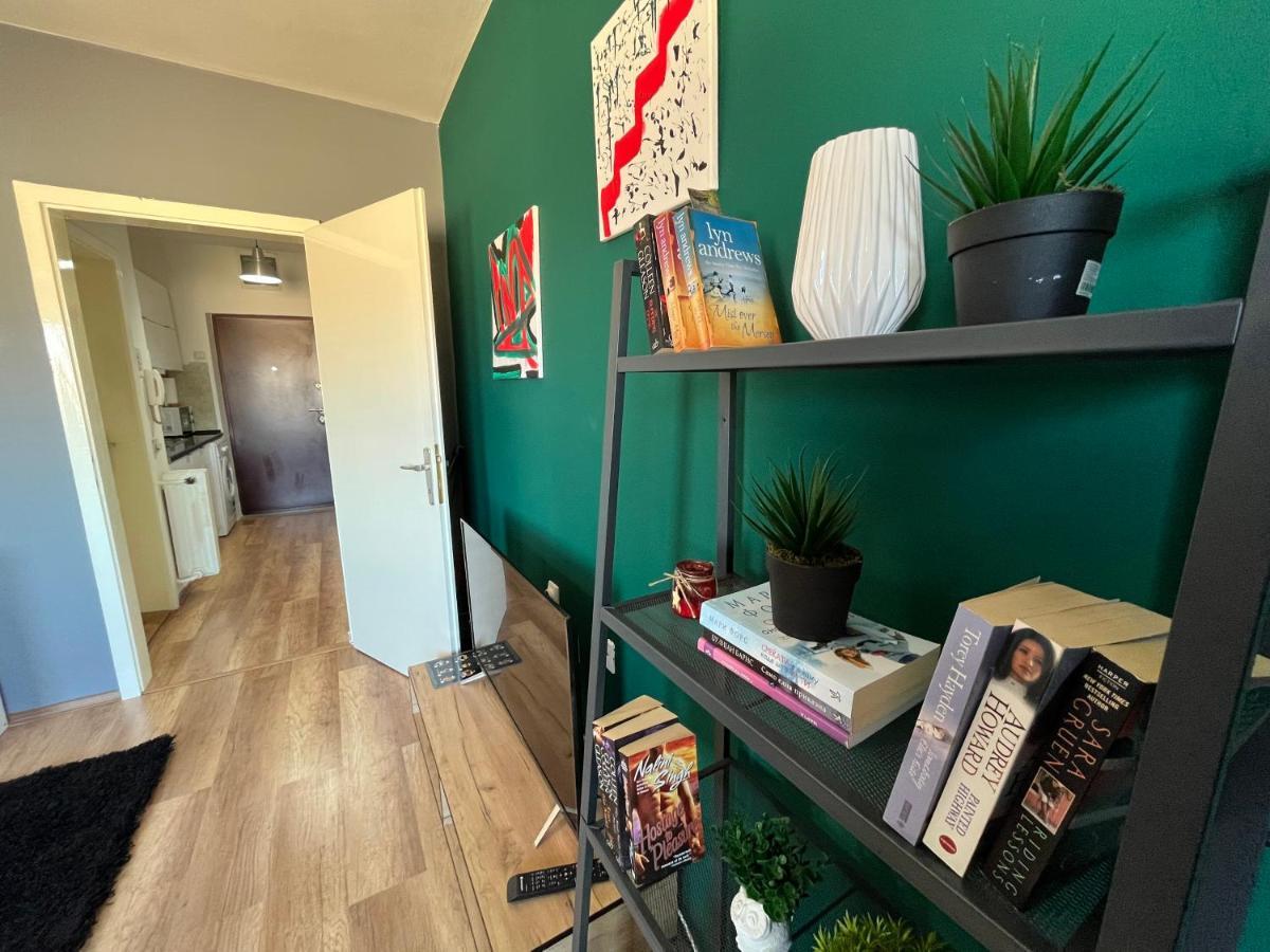 Mickitos City Center Apartment スコピエ エクステリア 写真