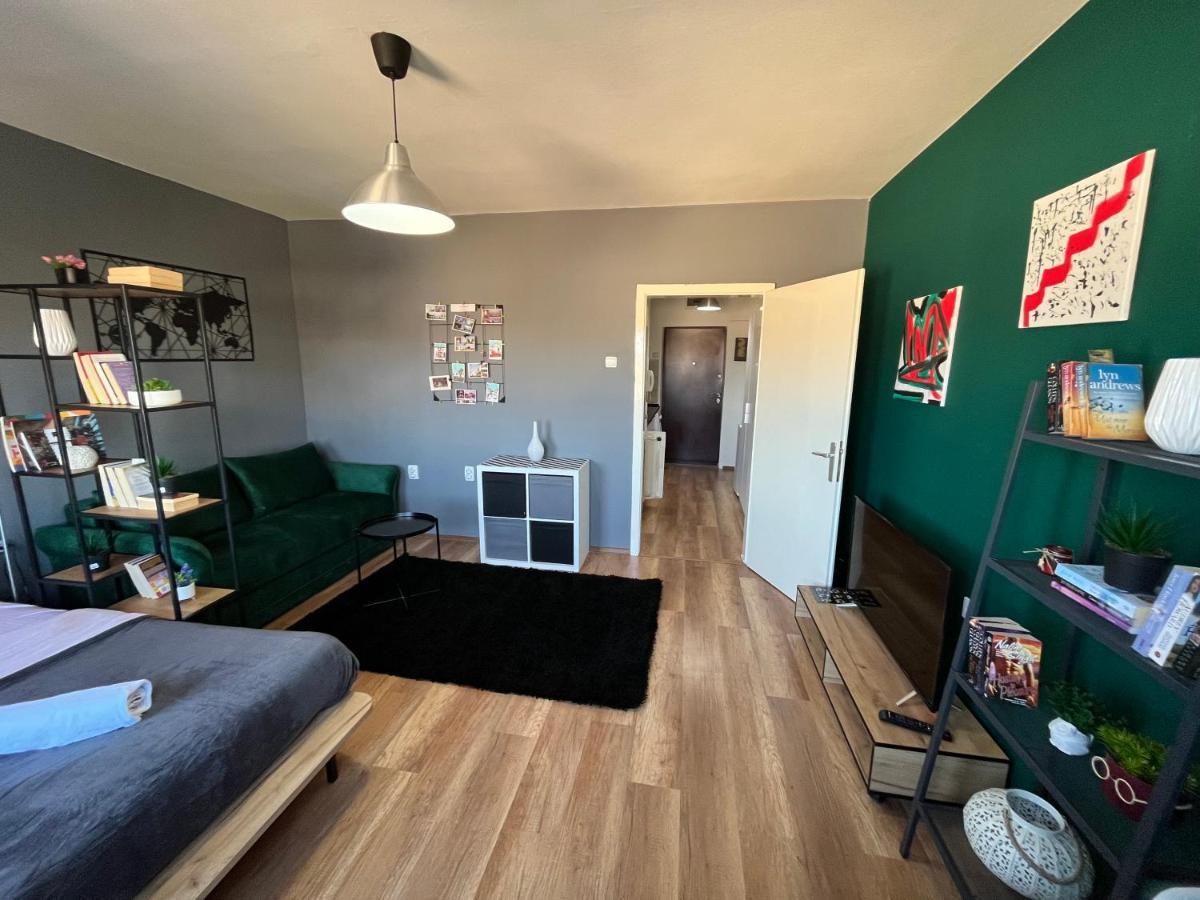 Mickitos City Center Apartment スコピエ エクステリア 写真
