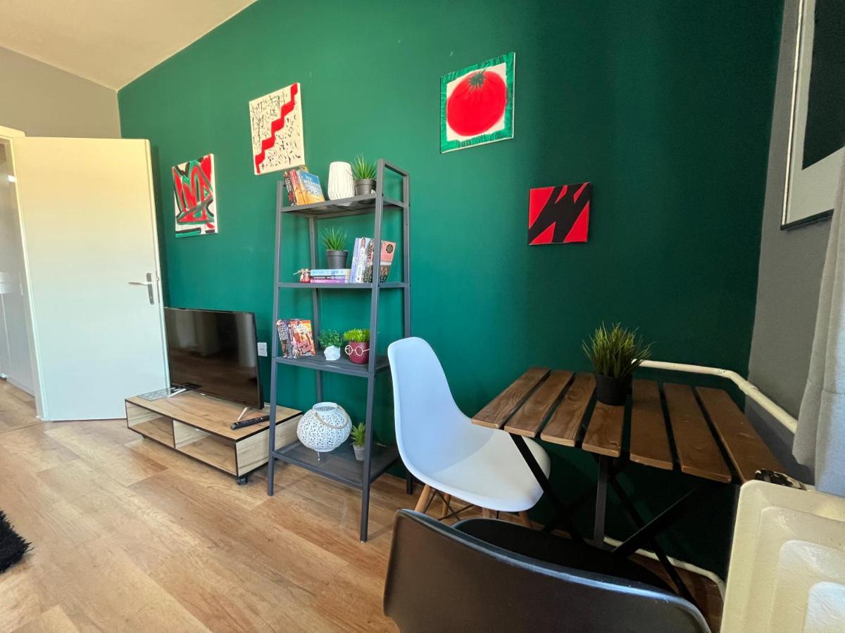 Mickitos City Center Apartment スコピエ エクステリア 写真